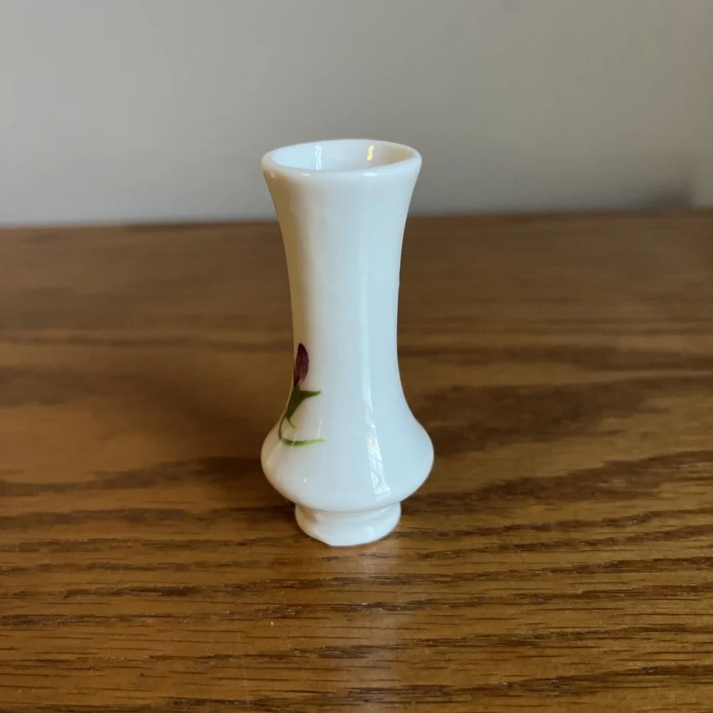 N/A vintage miniature